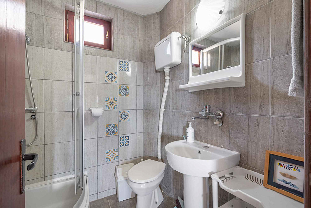 Haus mit Meer- und Bergblick in Sutomore — 110 m², Grundstück 150 m² — photo 7